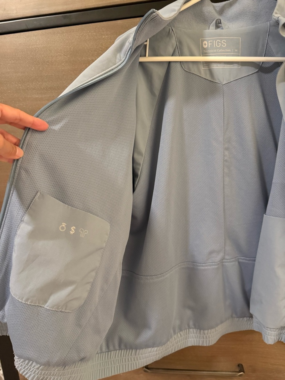 FIGS Dusty Blue Sydney scrub jacket - Picture 4 of 6